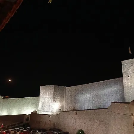 דירה By Walls Perfect For 2 *